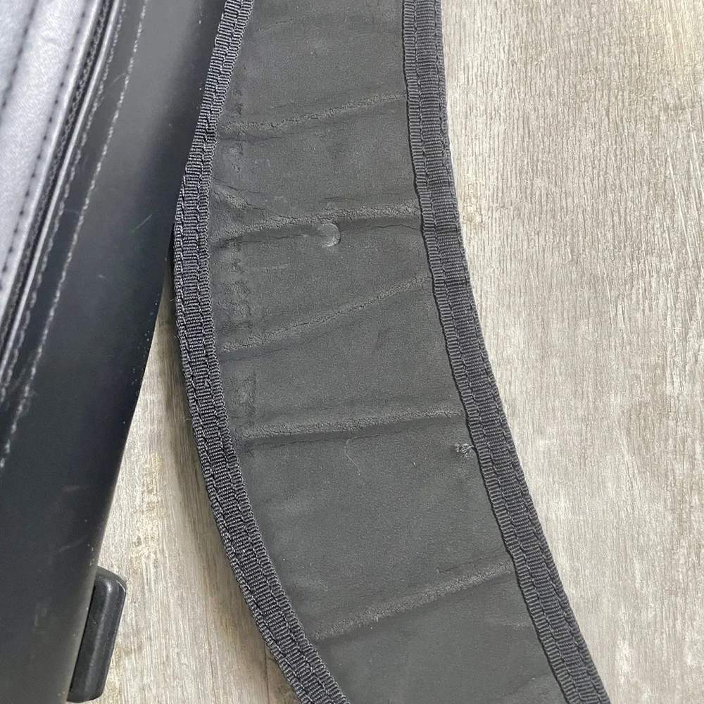 Tumi leather canvas messenger laptop work career work business tech classic